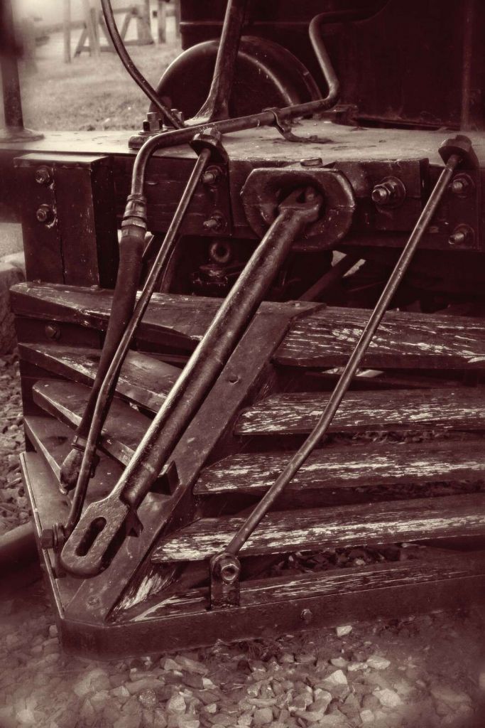 Rostige Zugverbindung Sepia