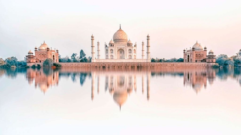 Symmetrie in östlicher Gelassenheit