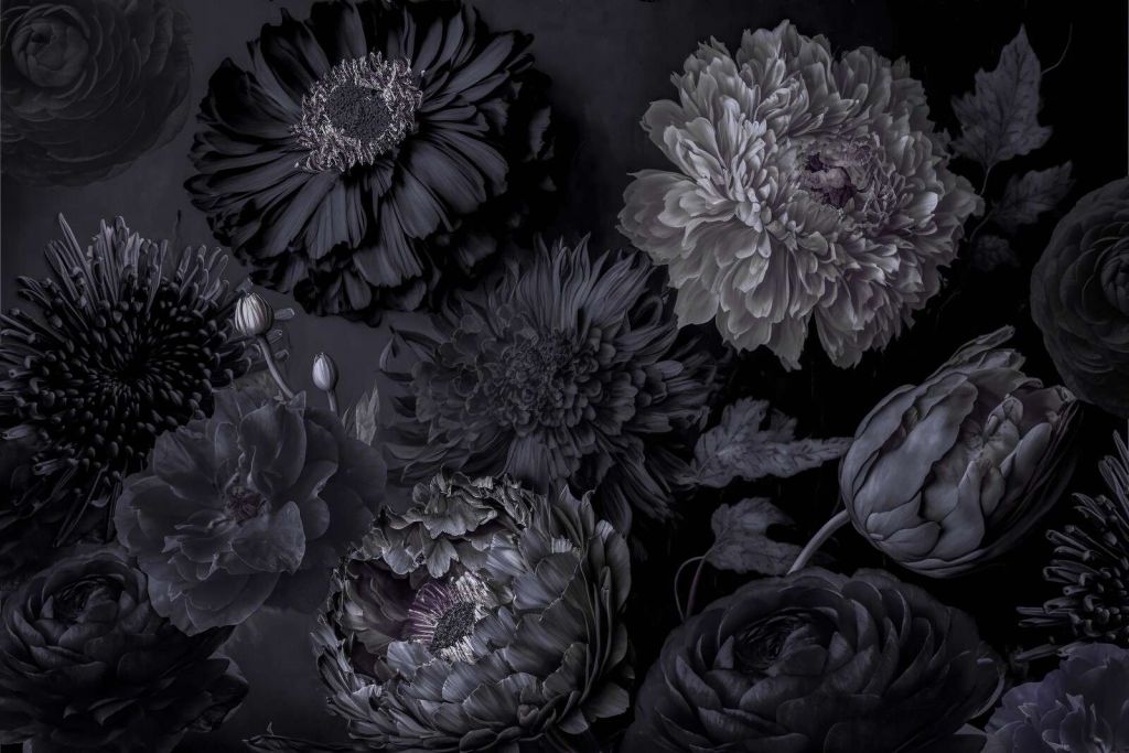 Dunkelgraue stimmungsvolle Blumen