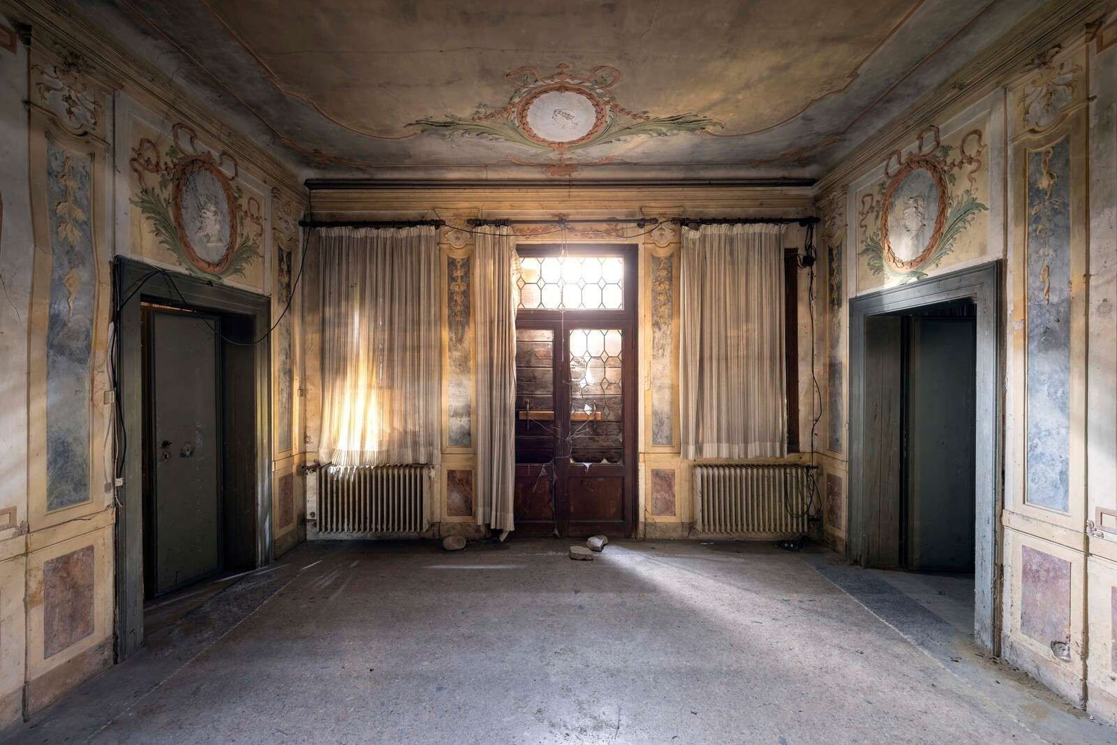 Vergangene Ballsaal-Eleganz