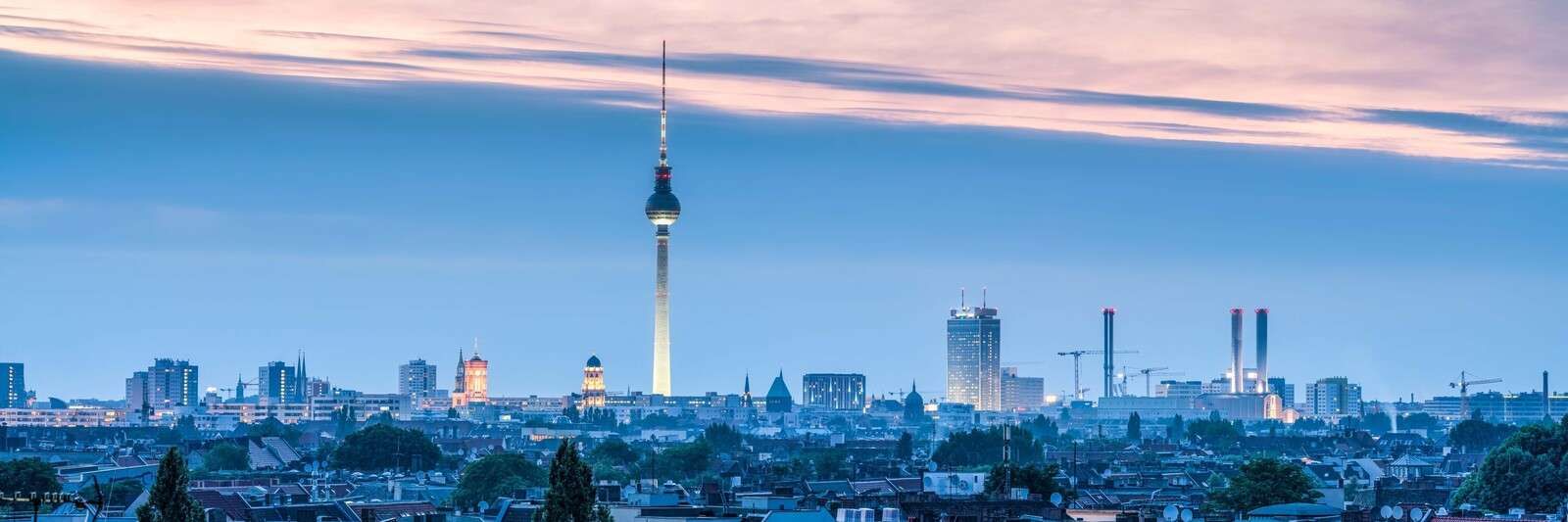Blaue Morgen über Berlin