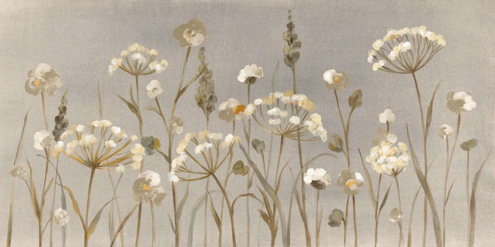 Sommerliche Feldblumen in sanften Farbtönen.